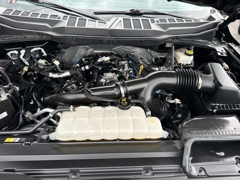Used 2024 Ford F150 XLT RWD image 10