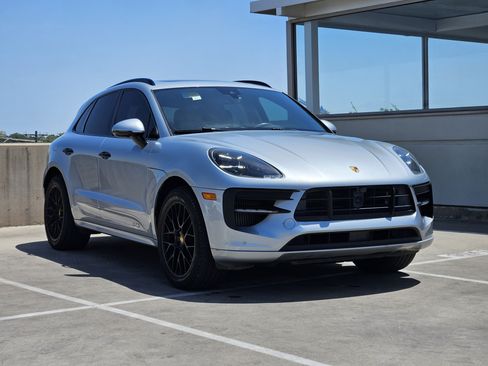 Used 2021 Porsche Macan GTS AWD/4WD image 10