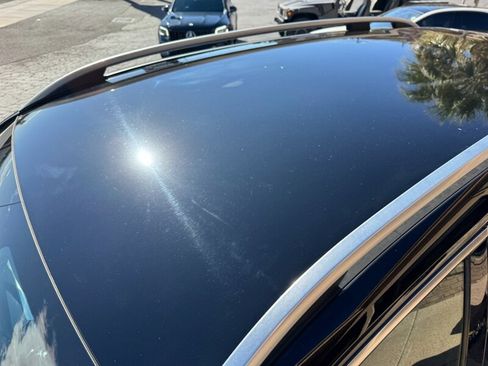 Used 2022 Mercedes-Benz GLB 250 4MATIC w/ Premium Package Lite image 33