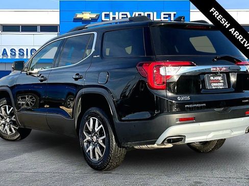 Used 2023 GMC Acadia SLE w/ Driver Convenience Package image 4