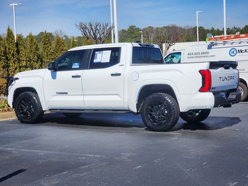 Used 2026 Toyota Tundra SR5 w/ SR5 Convenience Package image 9
