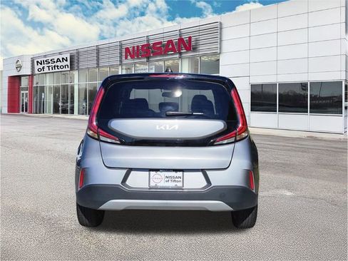 Used 2023 Kia Soul LX w/ Option Group 015 image 5