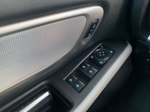 Used 2025 Ford Expedition Active image 22