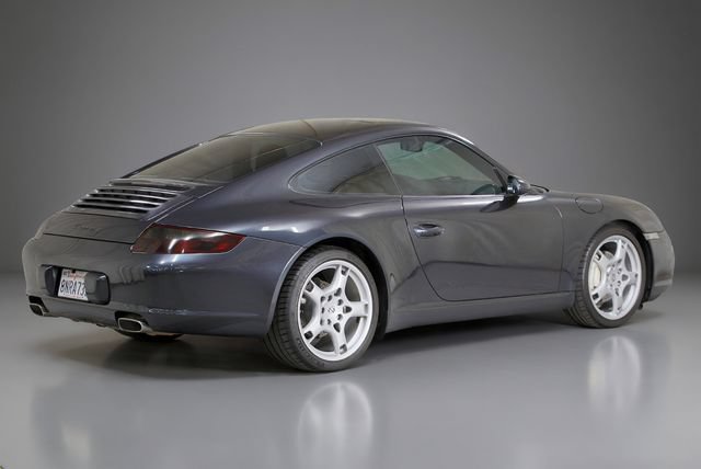 Used 2006 Porsche 911 Carrera RWD image 2