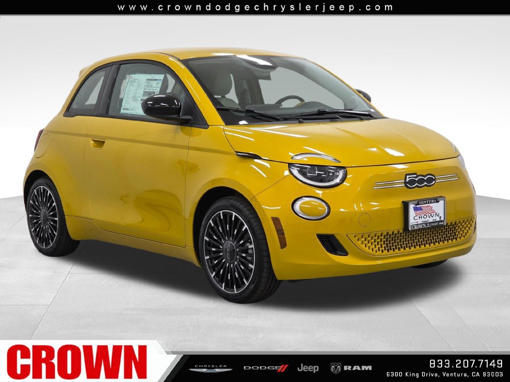 New 2026 FIAT 500 e FWD image 3