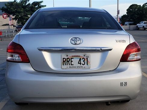 Used 2012 Toyota Yaris Sedan FWD image 8