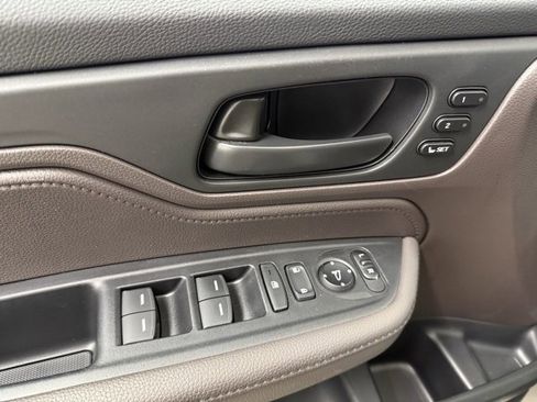 Certified 2023 Honda Odyssey EX-L image 17