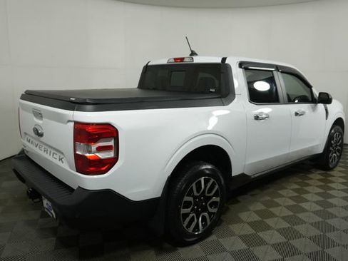 Certified 2024 Ford Maverick Lariat image 3