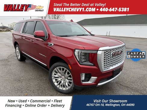 Used 2023 GMC Yukon XL Denali w/ Denali Reserve Package image 1