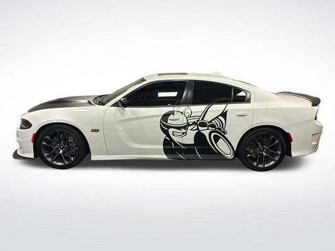 Used 2023 Dodge Charger Scat Pack w/ Plus Group RWD image 2