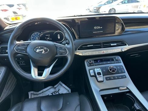 Used 2022 Hyundai Palisade Calligraphy w/ Winter Package image 15