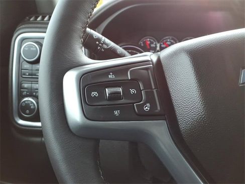 Used 2022 Chevrolet Silverado 2500 LT w/ Convenience Package image 14