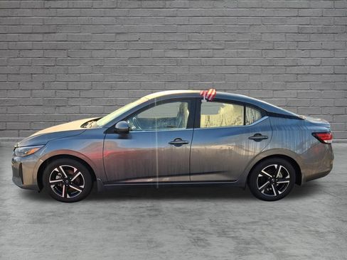 Used 2024 Nissan Sentra SV FWD image 12