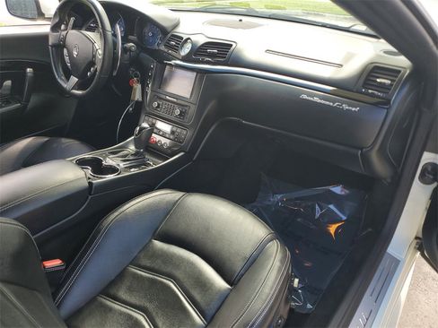 Used 2016 Maserati GranTurismo Sport image 13