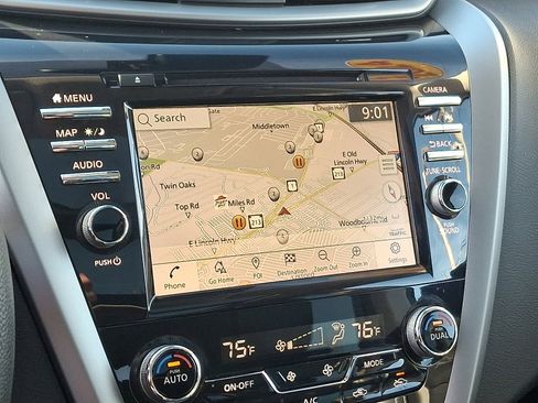 Used 2024 Nissan Murano SL image 17