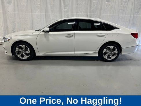 Used 2020 Honda Accord EX image 4