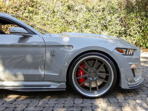 Used 2020 Ford Mustang Shelby GT500 w/ Technology Package image 11