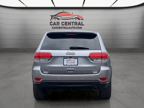 Used 2017 Jeep Grand Cherokee Limited image 4