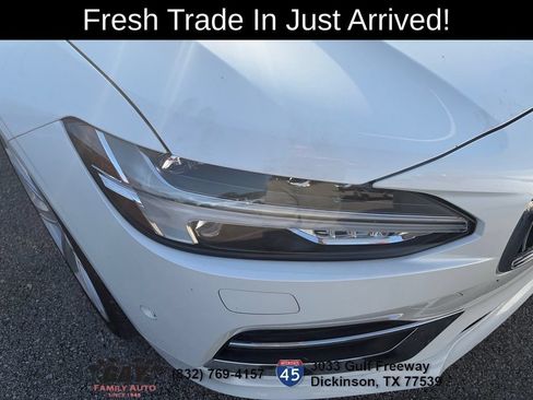 Used 2018 Volvo S90 T6 Inscription w/ Protection Package Premier AWD/4WD image 2