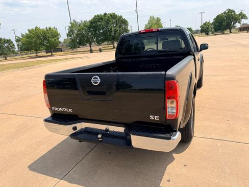 Used 2007 Nissan Frontier SE w/ SE Value Truck Pkg RWD image 23