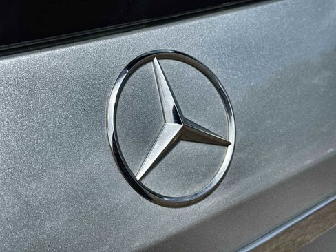 Used 2019 Mercedes-Benz GLE 400 4MATIC image 16