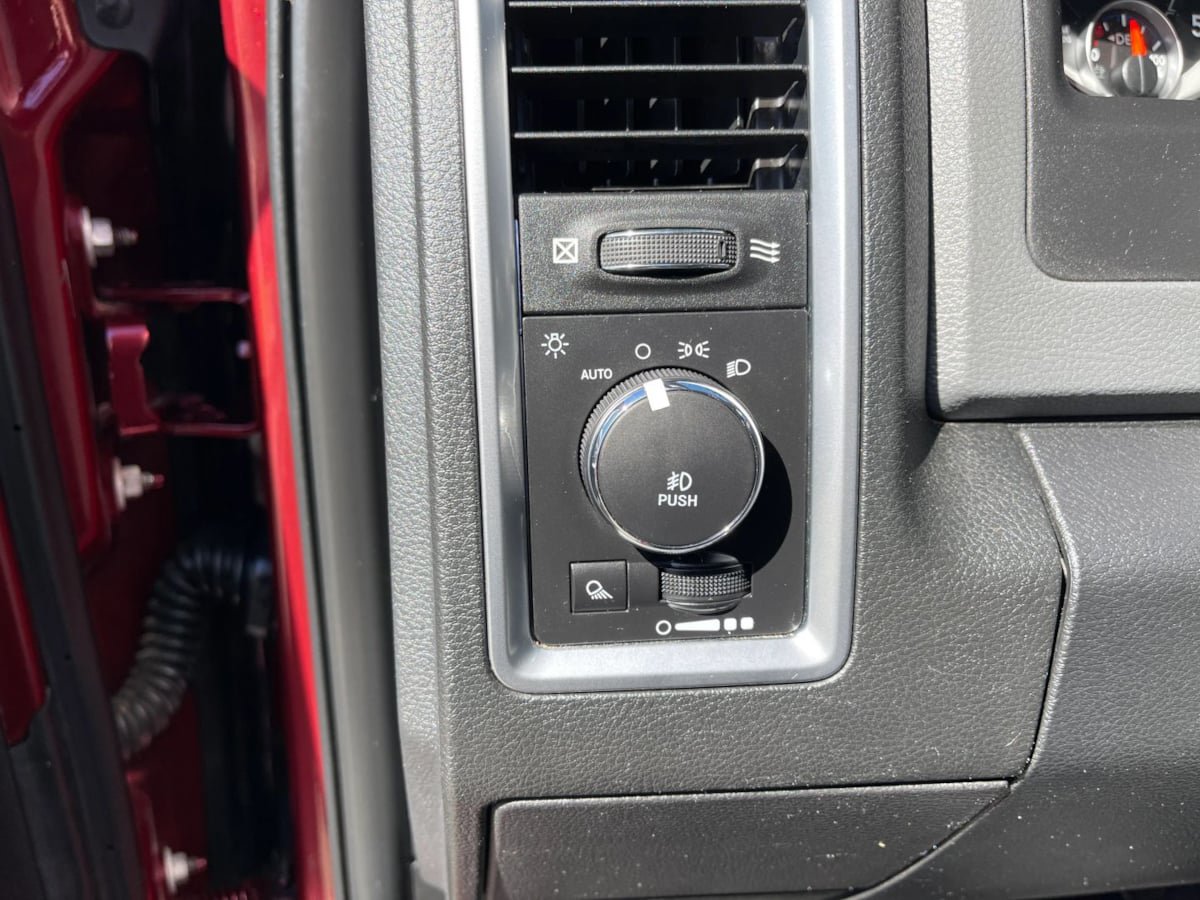 Used 2017 RAM 2500 Big Horn AWD/4WD image 13