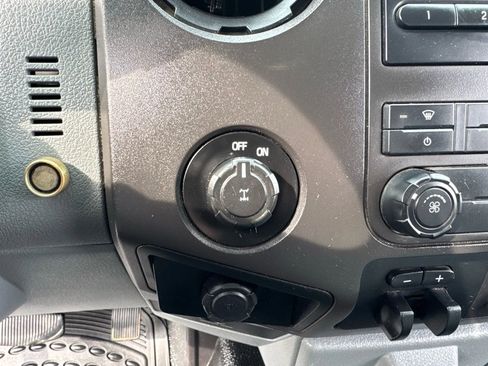 Used 2016 Ford F250 XL image 34