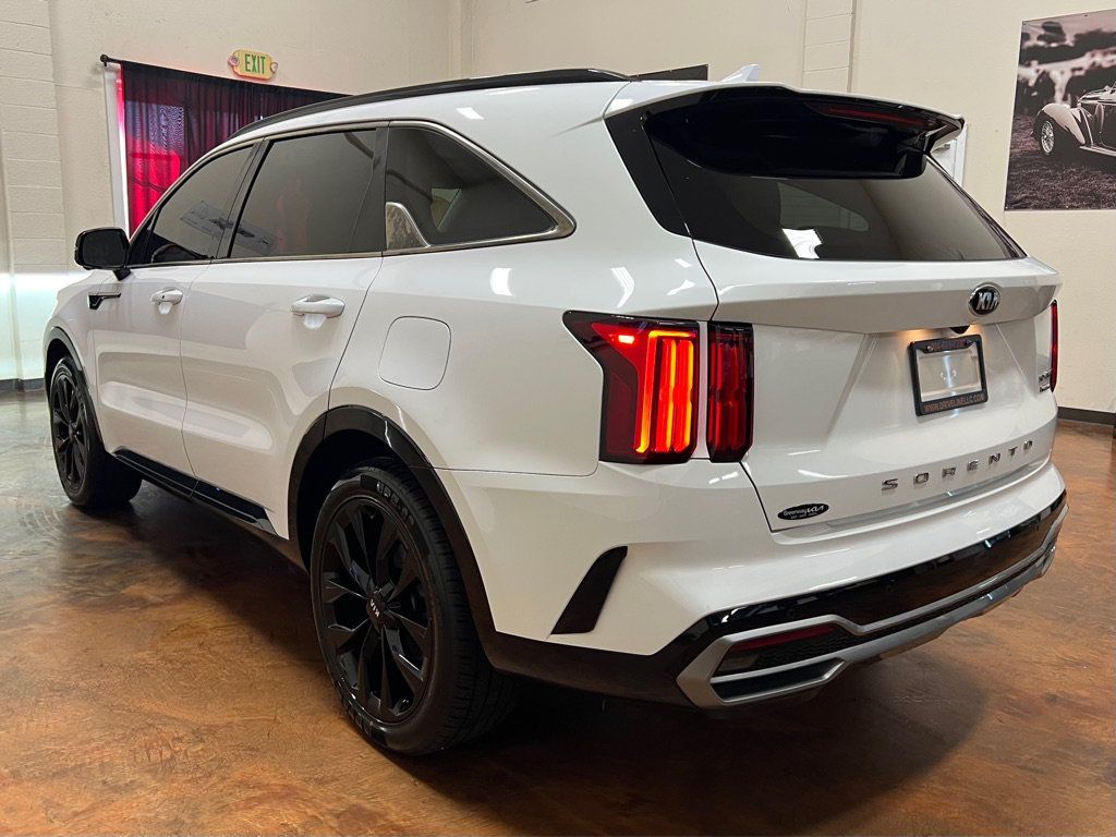 Used 2021 Kia Sorento SX FWD image 7