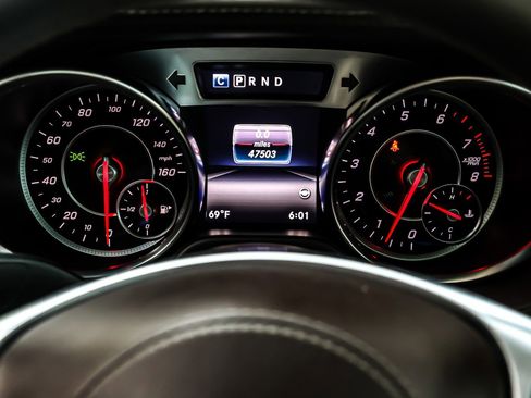 Used 2020 Mercedes-Benz SL 550 image 19