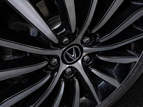 New 2026 Acura RDX w/Advance PackageSH-AWD image 8