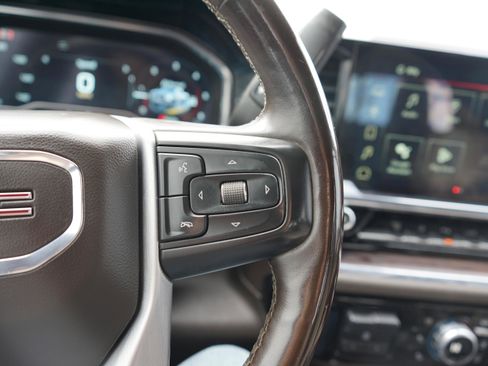 Used 2024 GMC Sierra 2500 SLT w/ SLT Convenience Package image 12