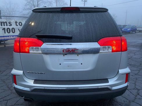Used 2016 GMC Terrain SLE image 3