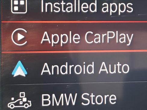 Used 2023 BMW 530e xDrive AWD/4WD image 5