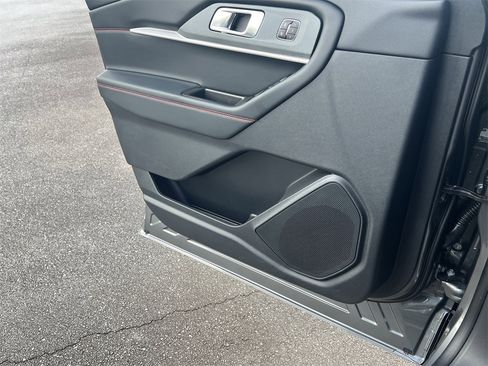 New 2025 Ford Explorer ST-Line w/ Premium Package image 15