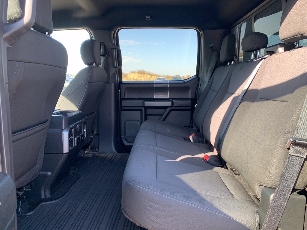 Used 2018 Ford F150 XLT w/ Equipment Group 302A Luxury AWD/4WD image 18