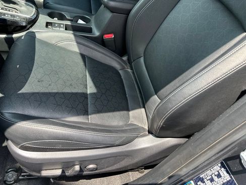 Certified 2024 Kia Seltos SX w/ SX Sunroof Package AWD/4WD image 19