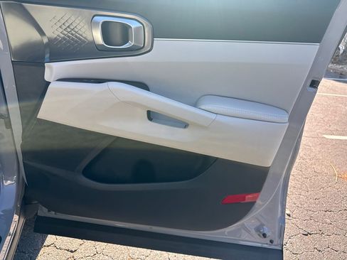 New 2026 Kia Sorento S w/ S Panoramic Sunroof Package FWD image 14