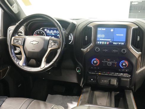 Used 2022 Chevrolet Silverado 2500 High Country image 18