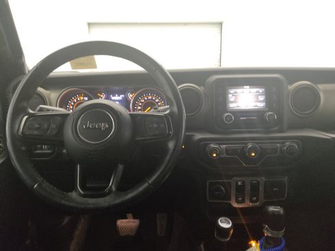 Used 2018 Jeep Wrangler Sport image 22