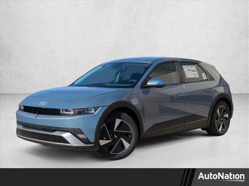 New 2026 Hyundai Ioniq 5 SE image 1