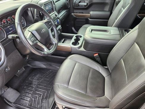 Used 2021 Chevrolet Silverado 1500 RST w/ Convenience Package II image 4