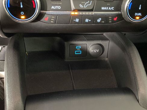 Used 2023 Ford Escape Active AWD/4WD image 6