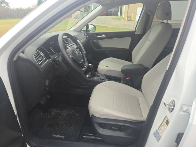 Used 2020 Volkswagen Tiguan S AWD/4WD image 17