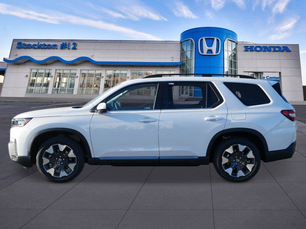 New 2026 Honda Pilot Elite image 2