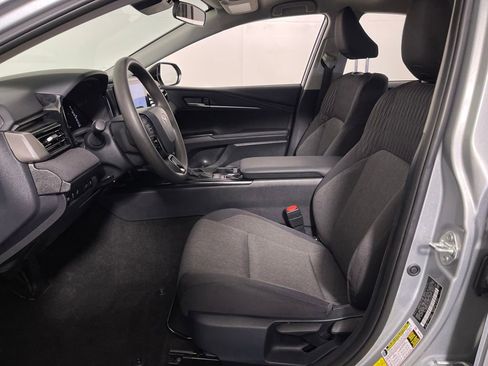 Certified 2025 Toyota Camry LE image 12