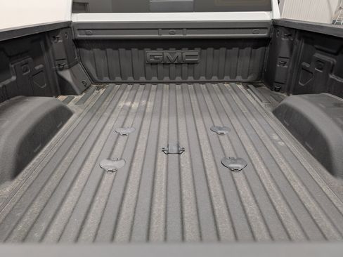 Used 2025 GMC Sierra 3500 Denali w/ Denali Reserve Package AWD/4WD image 10
