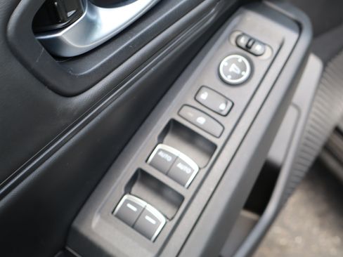 Used 2025 Honda Accord SE image 19