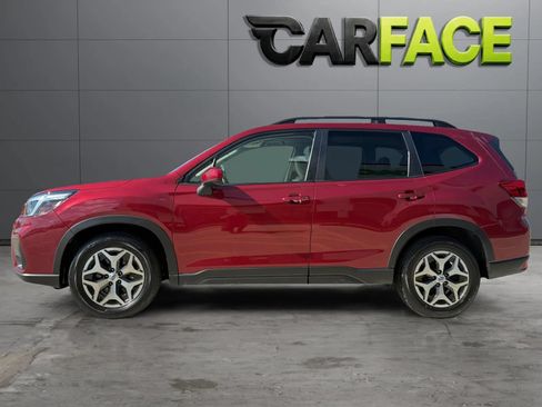 Used 2021 Subaru Forester Premium AWD/4WD image 6