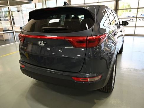 Used 2019 Kia Sportage LX AWD/4WD image 5