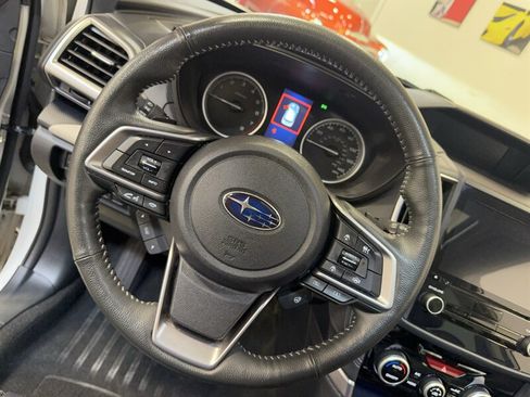 Used 2023 Subaru Forester Limited AWD/4WD image 18
